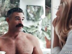 Ripped Hunk DESTROYS Teen Ivy Wolfe's puss